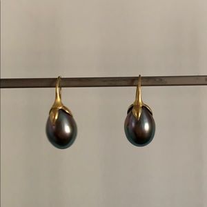 Gabriella Kiss Tahitian Pearl earrings, 18k gold